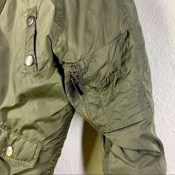 GUESS Green Hooded Zip-Up Parka Winter Coat -‎ Youth - Picture 8 of 13